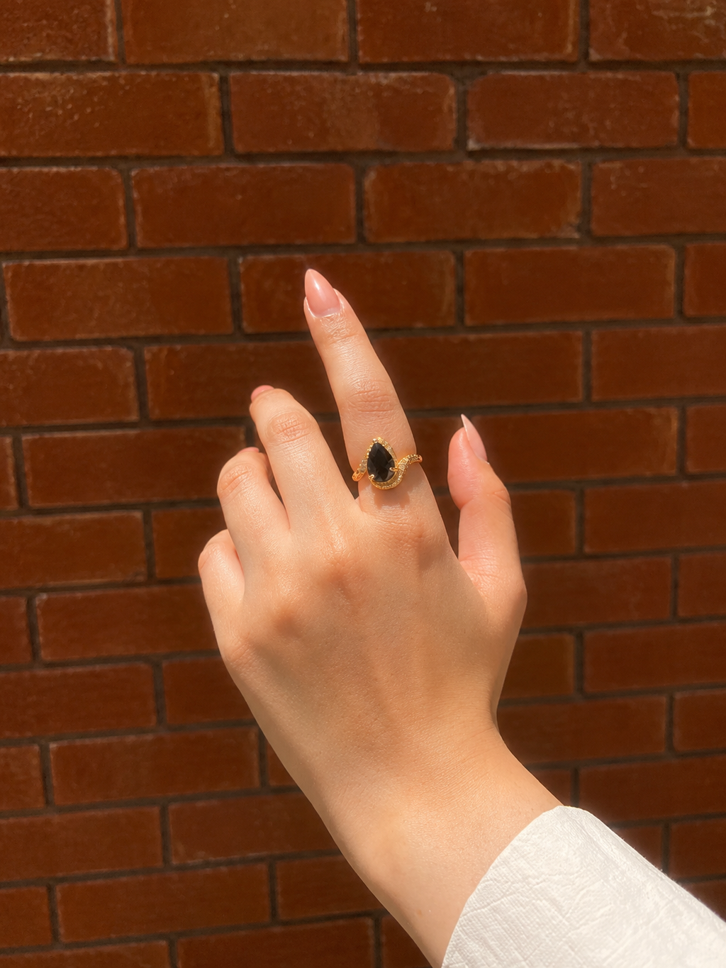 Black Twist Ring
